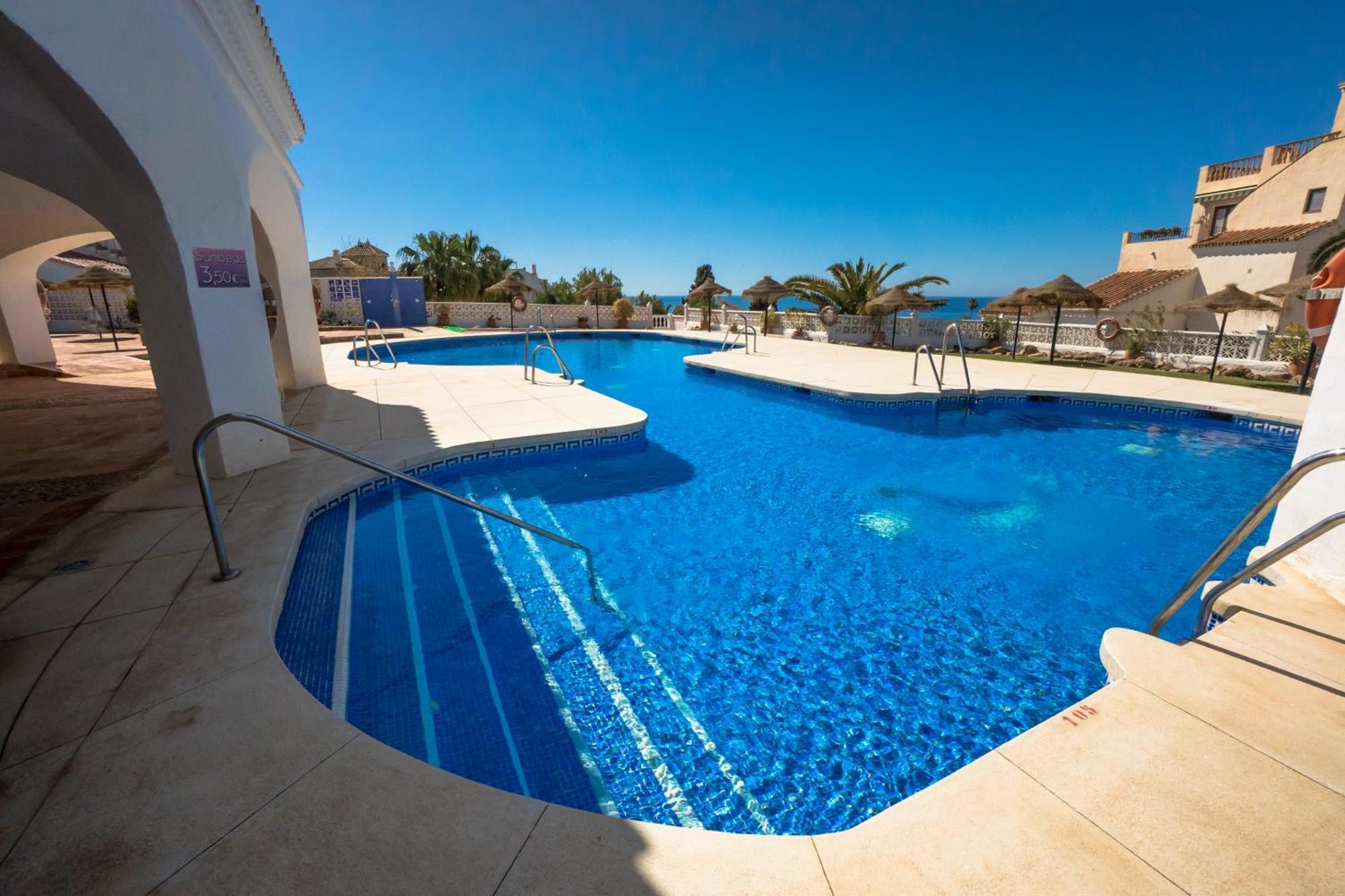 Capistrano Playa 512 Menyber Leilighet Nerja Eksteriør bilde