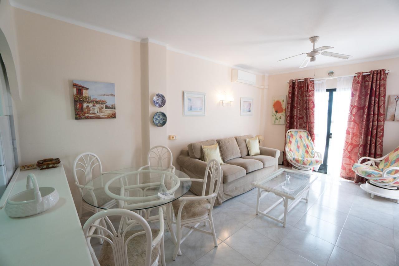 Capistrano Playa 512 Menyber Leilighet Nerja Eksteriør bilde